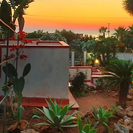 Vakantiehuis San Vito Bay Macari