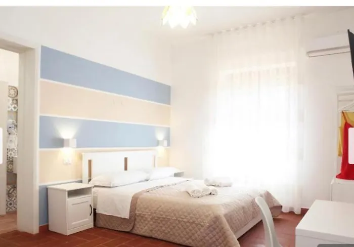 Vakantiehuis San Vito Bay Macari